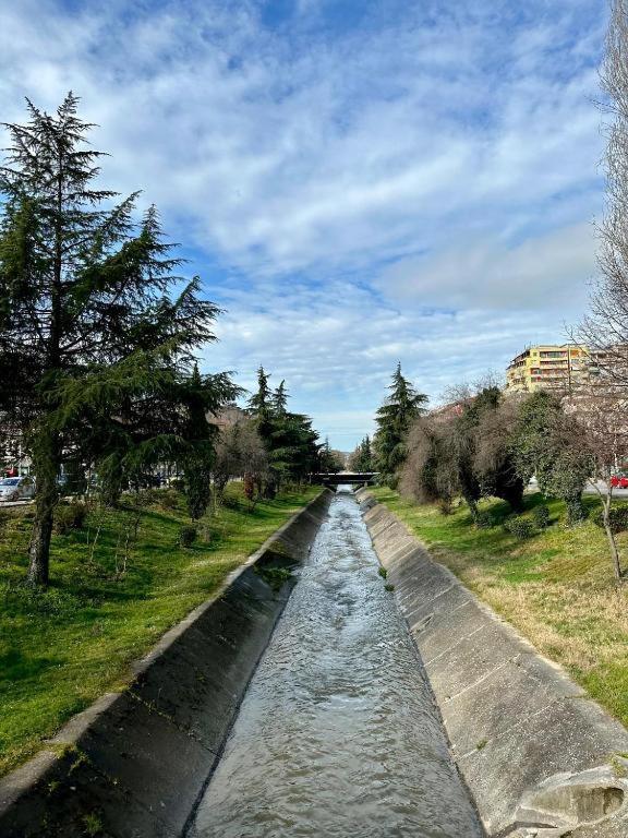 D&E Apartaments Τίρανα Εξωτερικό φωτογραφία